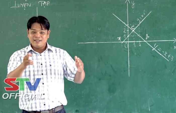 Thầy giáo Lại Thành Thuận tâm huyết với nghề